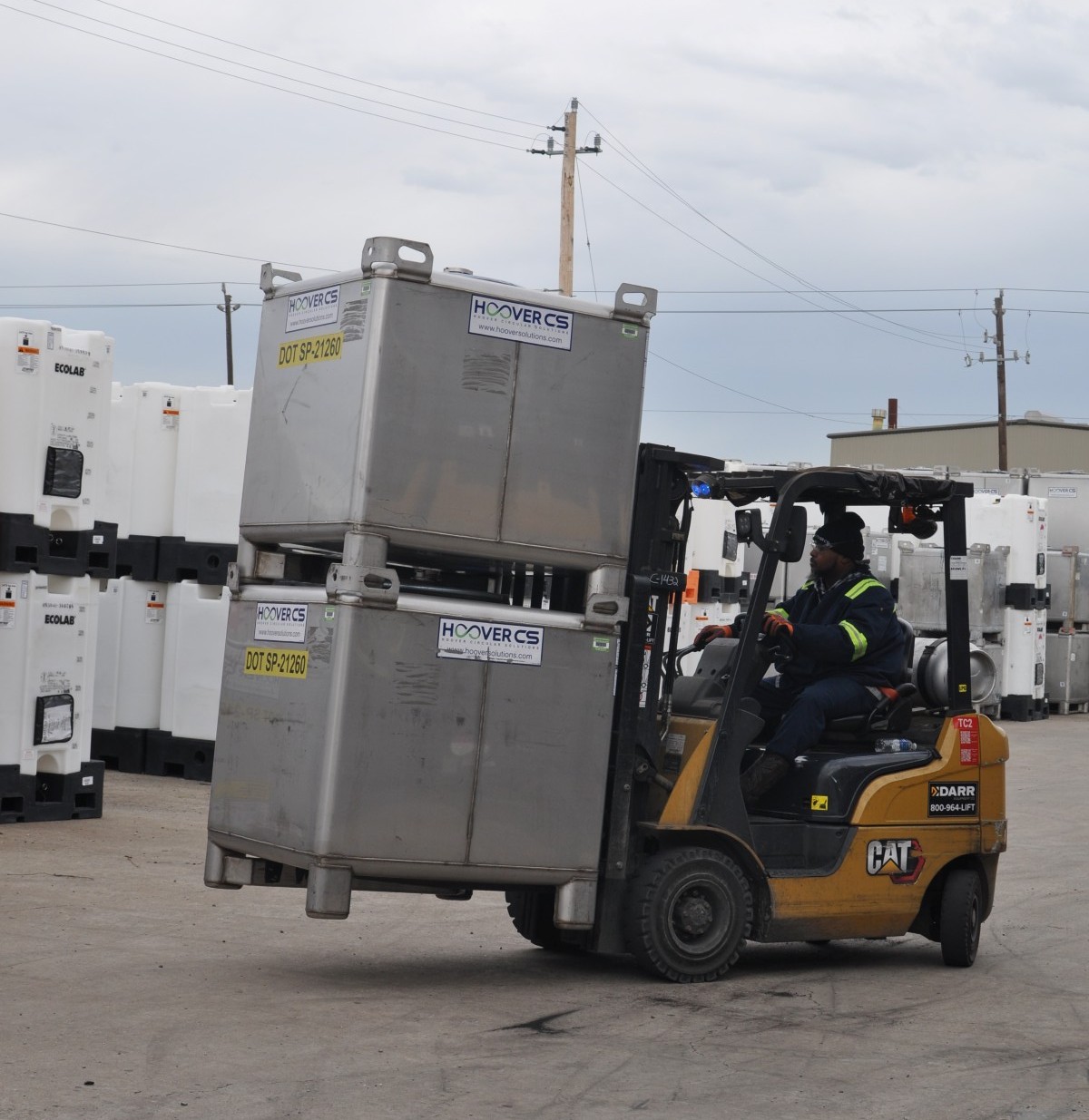 pic-stainlesssteelibcforklift Stainless Steel IBCs on Forklift